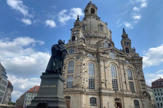 Kostel Frauenkirche v Drážďanech.