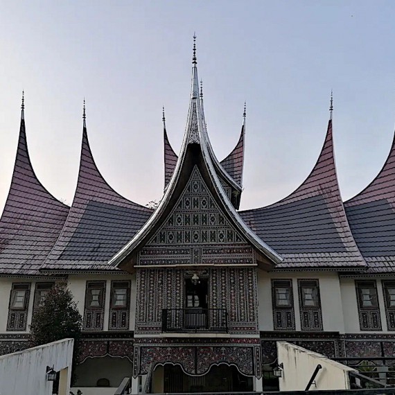 Minankabauský palác.