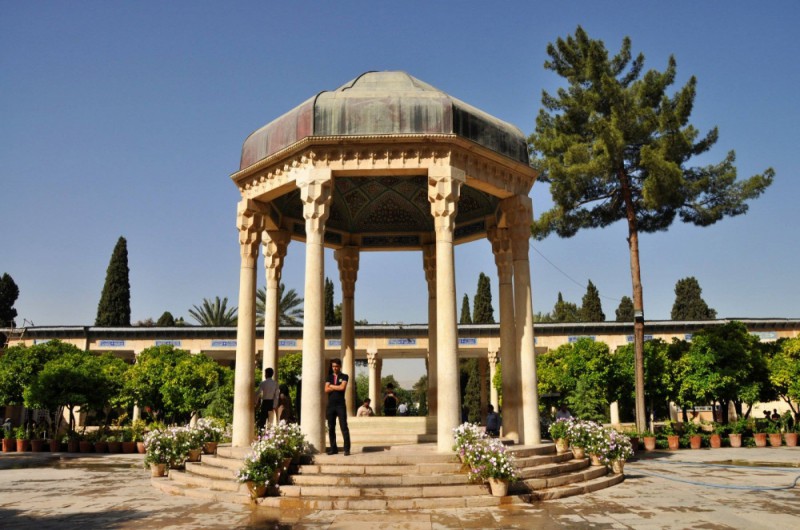 Hrobka slavného basníka Haféze 
