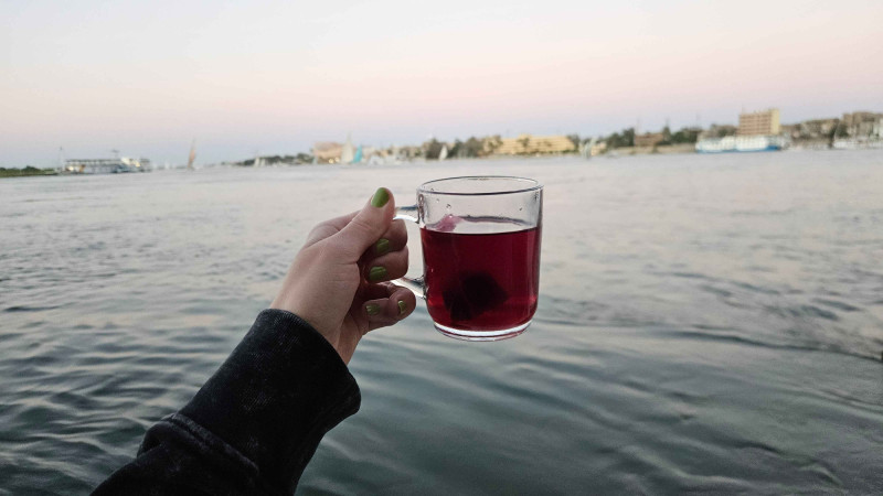 Ibiškový čaj karkadeh.