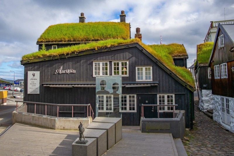 Restaurace Áarstova v Tórshavnu.