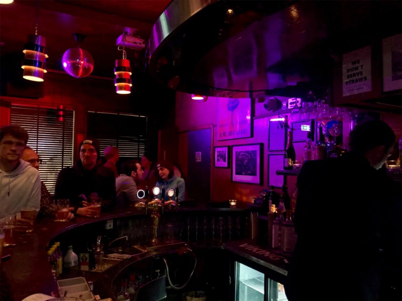 Bar v Reykjavíku.