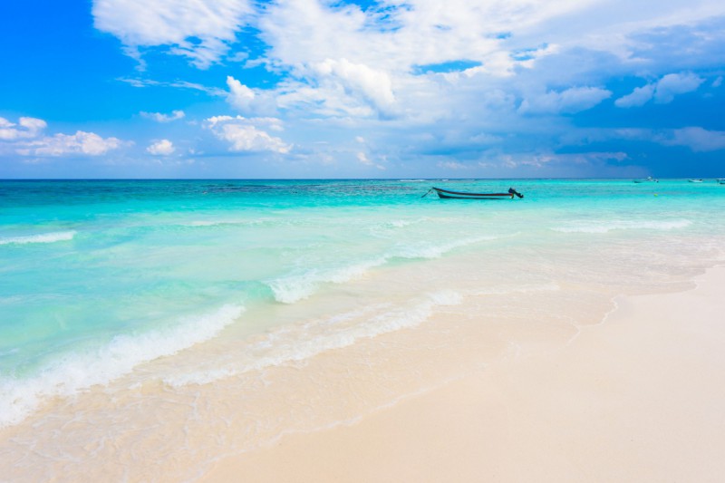 Bílé pláže Cancúnu.