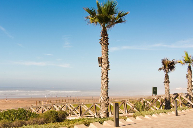 Promenáda kolem pobřeží.