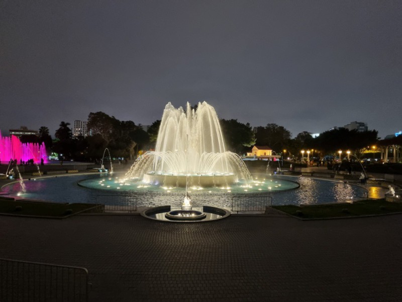 Park s fontánami Circuito Magico del Agua.