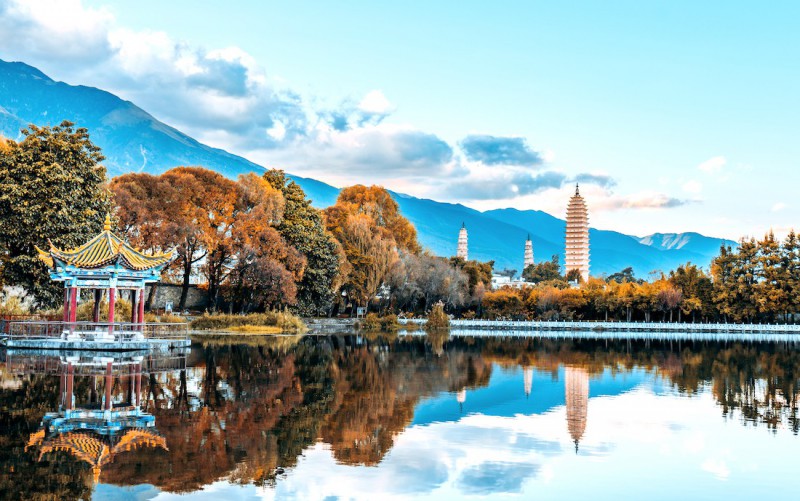 Jezero Erhai.