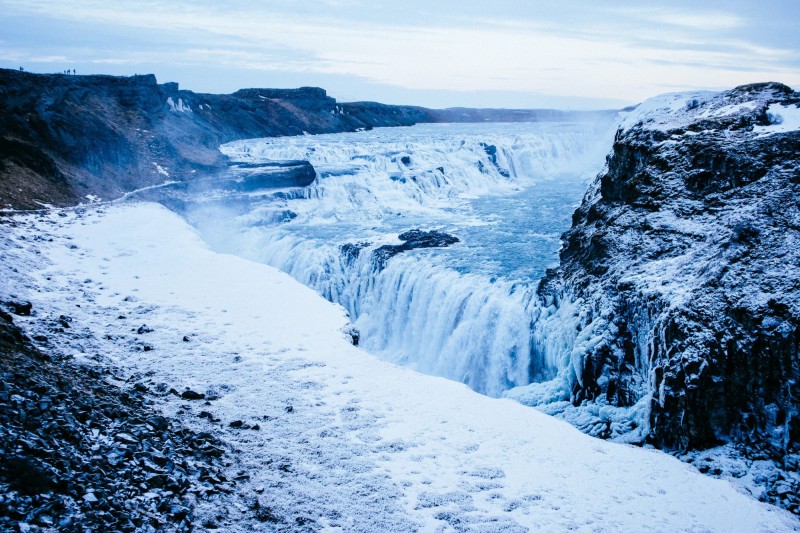 Vodopád Gullfoss v zimě.