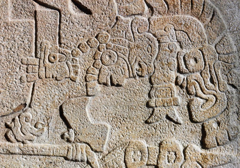 Montealbánské hieroglyfy.