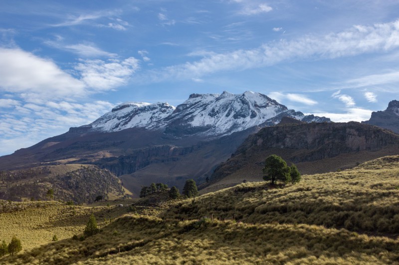 Sopka Iztaccihuatl.