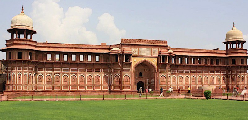 Jahangirův palác v Agra Fort.
