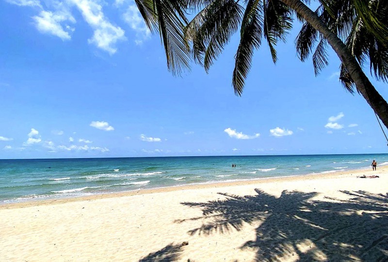 Ko Chang: White Sand Beach.