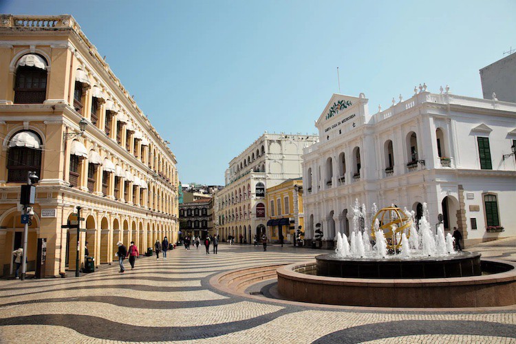 Náměstí Senado.