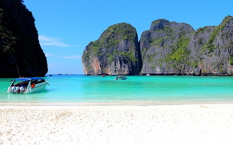 Maya beach, ostrovy Phi Phi.