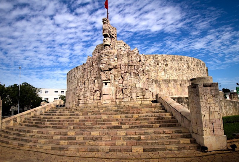 Monumento a la Patria.