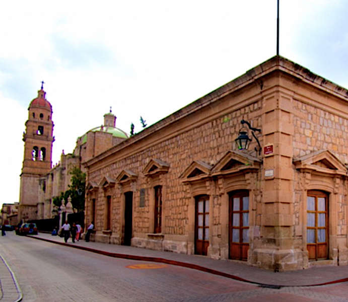 Muzeum a rodný dům José María Morelos y Pavón.