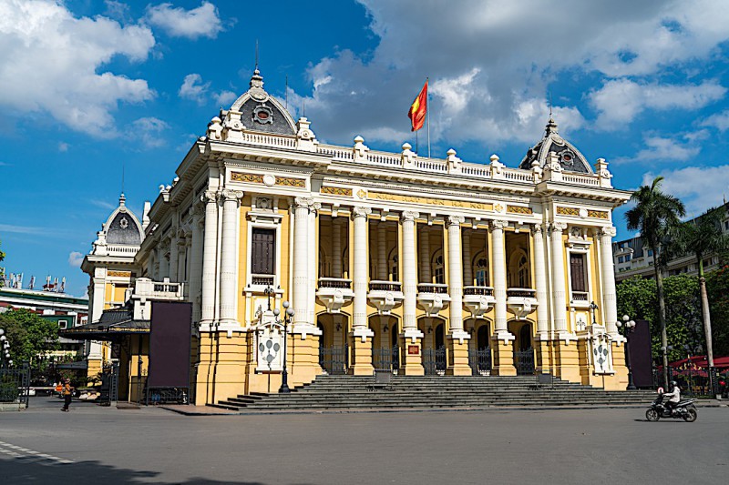 Budova opery v Hanoji.