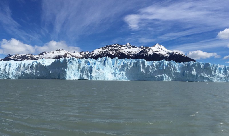 Kýčovitý pohled na ledovec Perito Moreno.