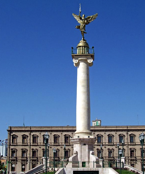 Plaza Mayor v Chihuahua.