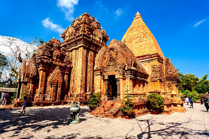 Chrám Ponagar Thap Ba Po Nagar Cham.