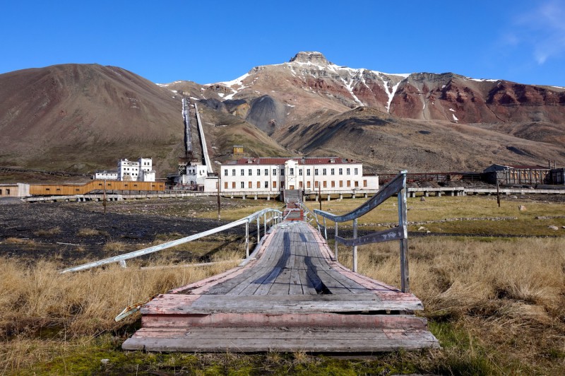 Pyramiden.