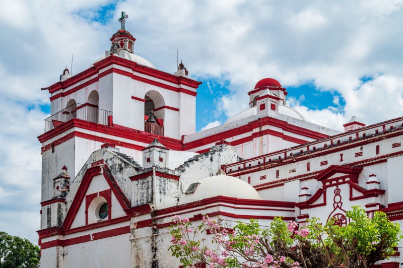Kostel de Santo Domingo de Guzmán.