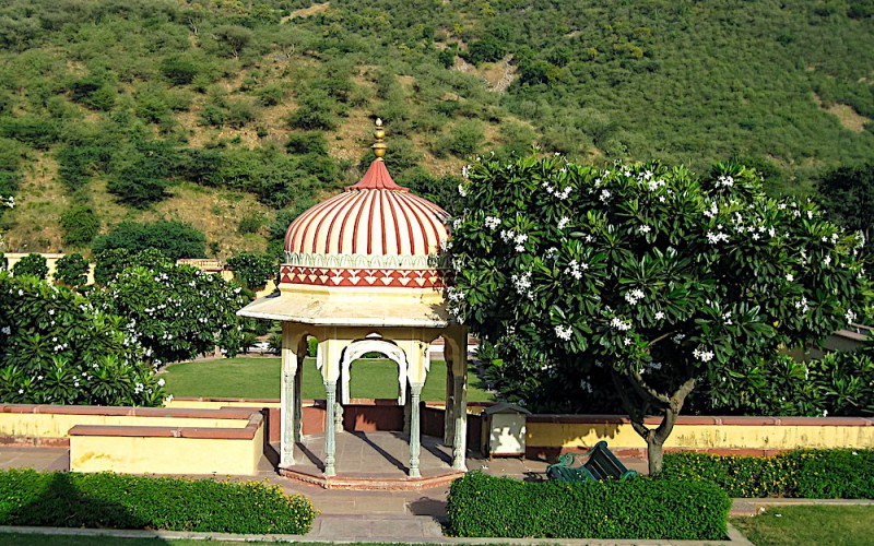 Sisodia Rani Garden.