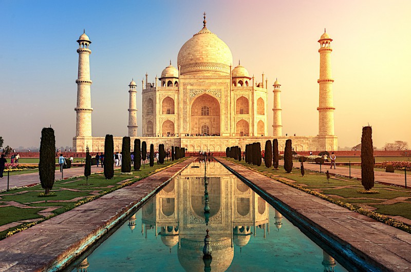 Taj Mahal.
