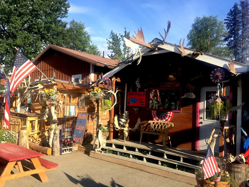 Centrum městečka Talkeetna.