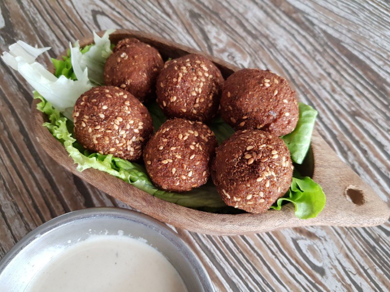 Egyptský falafel tamyia.