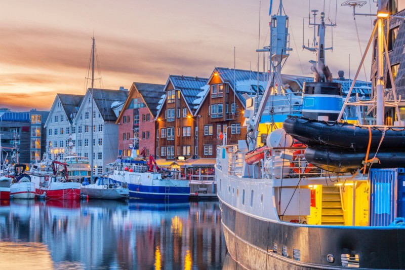 Přístav ve městě Tromsø.