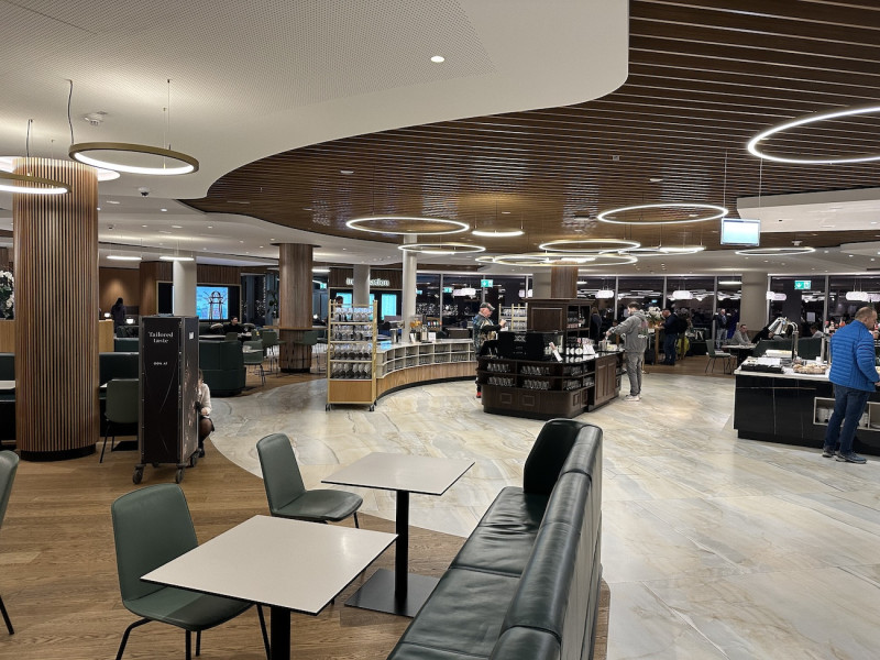 Business lounge na vídeňském letišti.
