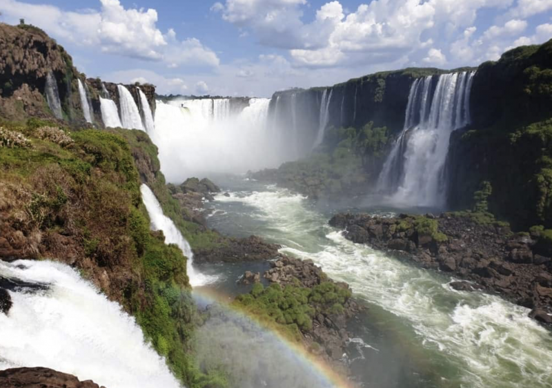 Vodopády Iguazu z brazilské strany.