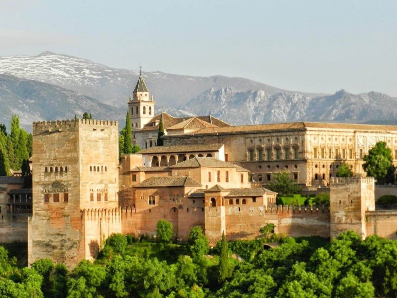 Palác Alhambra ve španělské Granadě.