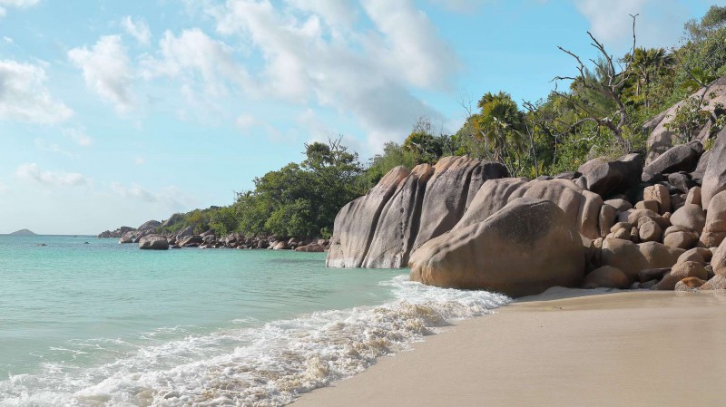 Krásna pláž Anse Lazio na Seychelách.