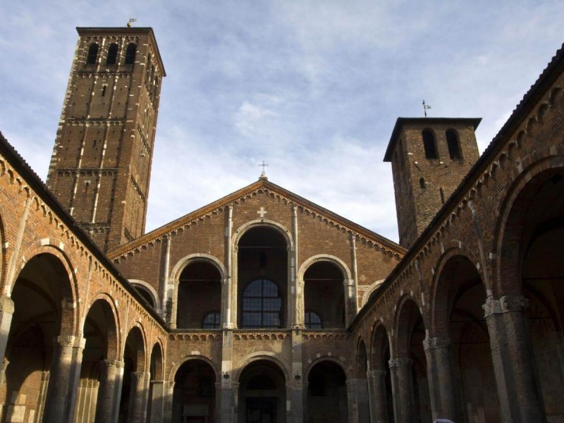 Basilica di Sant'Ambrogio v Miláně.