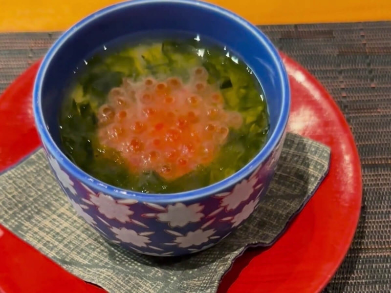 Chawanmushi v misce. 