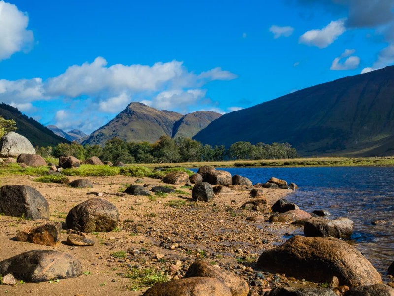 Krásná příroda v Glen Etive ve Skotsku.