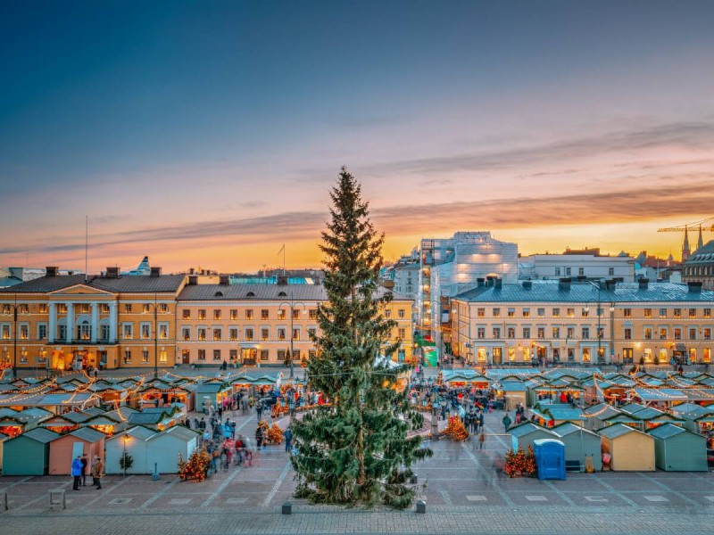 Vánoční trhy v Helsinkách.