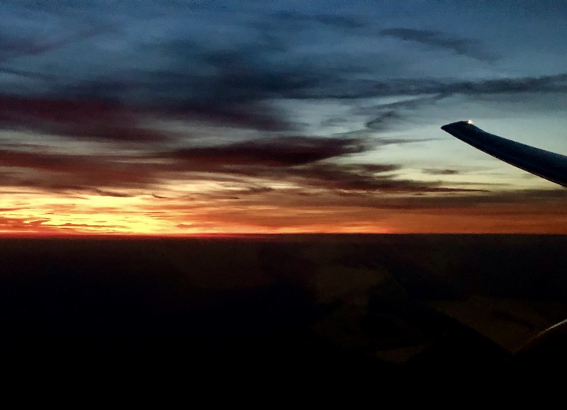 Východ slunce nad Etiopií z letadla