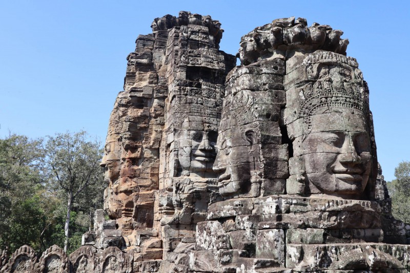 Čtyři usmívající se tváře buddhistického chrámu Bayon.