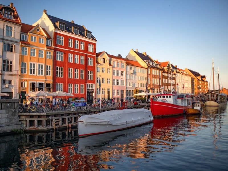 Barevné domky v Kodani.