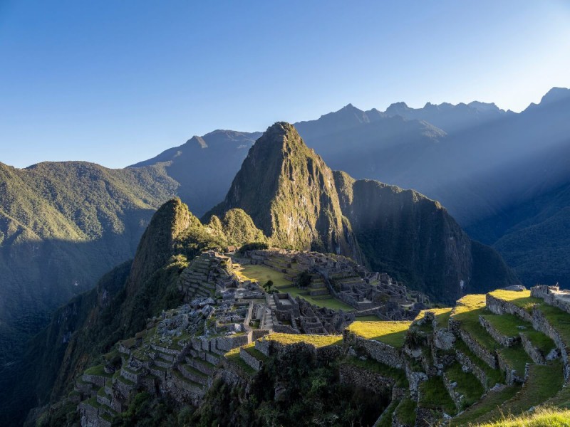 Výhledy na okolní přírodu Machu Picchu.