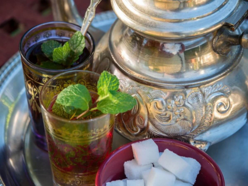Marocký mátový čaj.