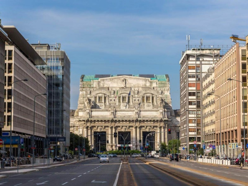 Hlavní nádraží Milano Centrale.