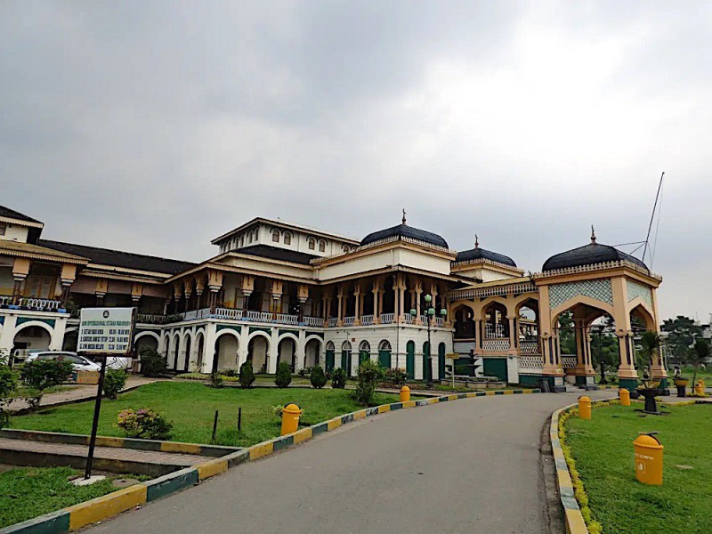 Palác v Medanu.