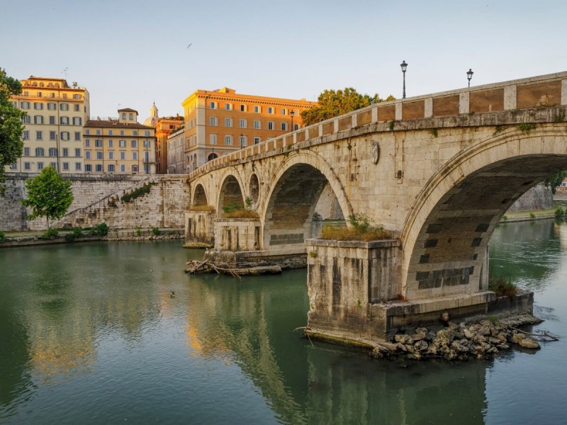 Most Ponte Sisto v Itálii.