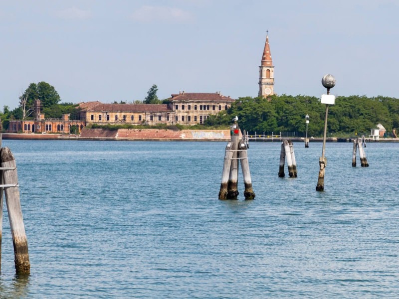 Ostrov Poveglia