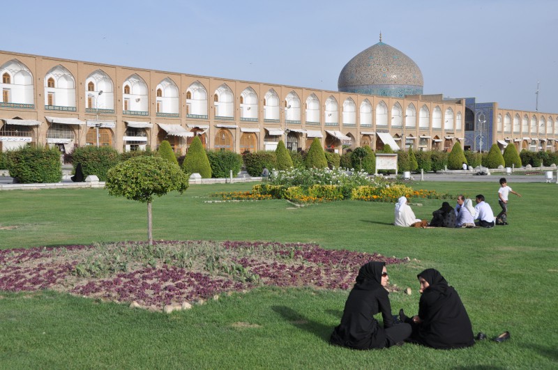 Náměstí Nesf-e Džahán v Esfahánu