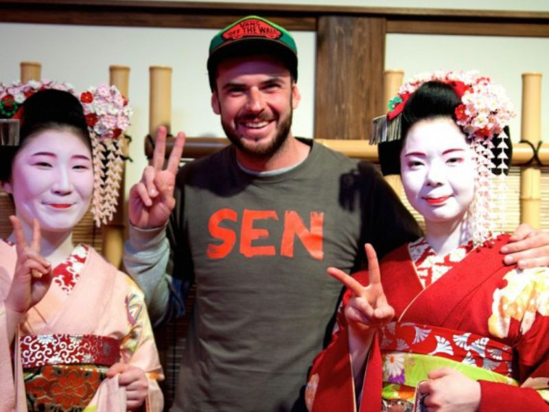 Japonské gejši se s vámi ochotně vyfotí.