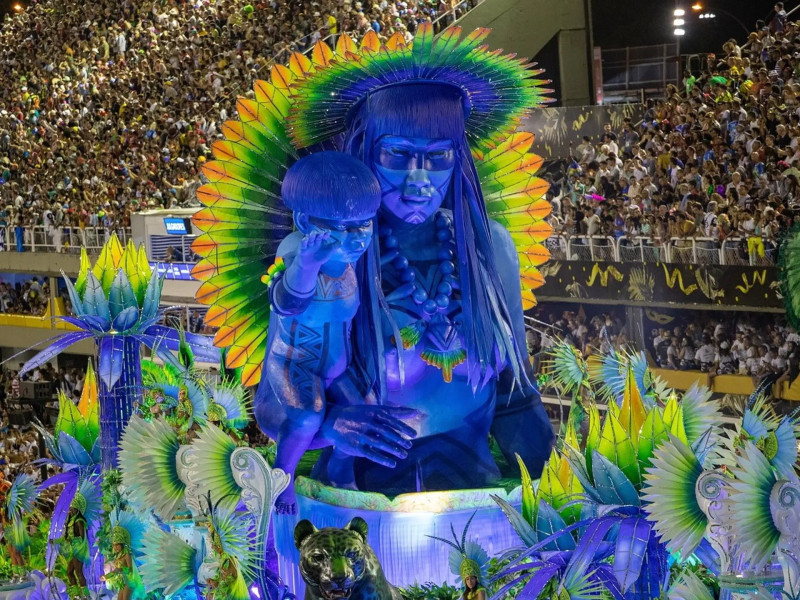 Alegorické vozy jsou jedním z nejpůsobivějších prvků karnevalu v Riu.